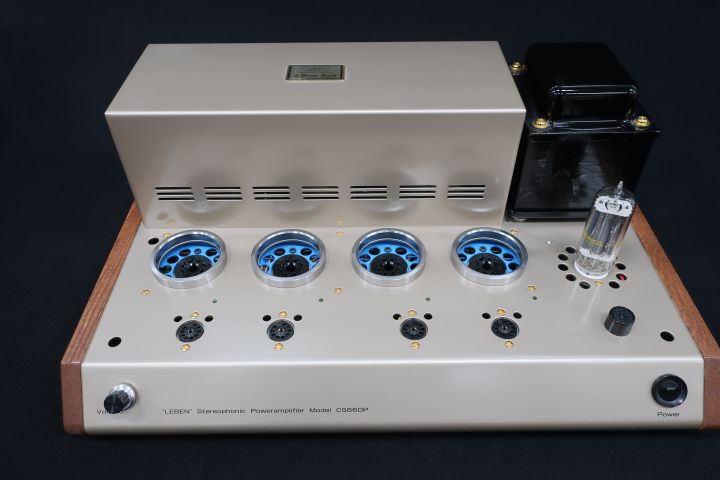 547057-2 Tube amplifier Leben CS660P