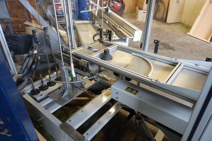 545761-5 Kartongvikare