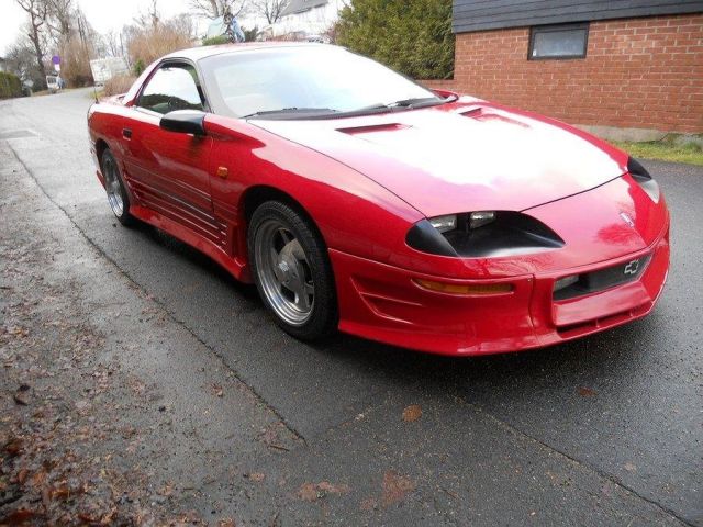 554882-2 Chevrolet Camaro 3.4 V6 162hp, -95 "3900mil"