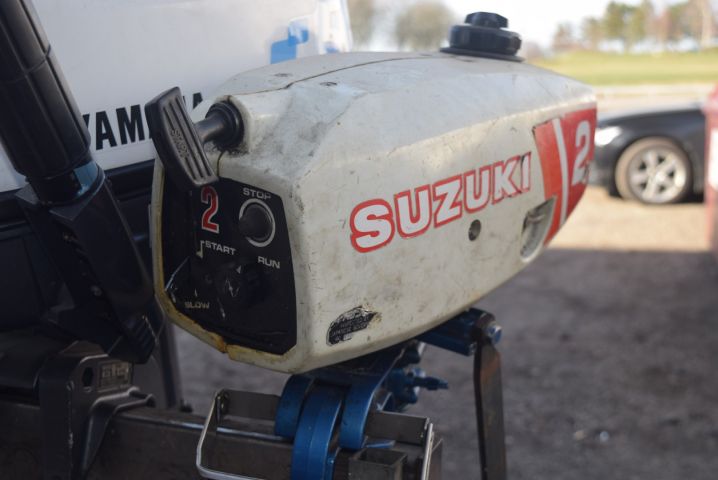 518844-2 Outboard Suzuki 2 hp