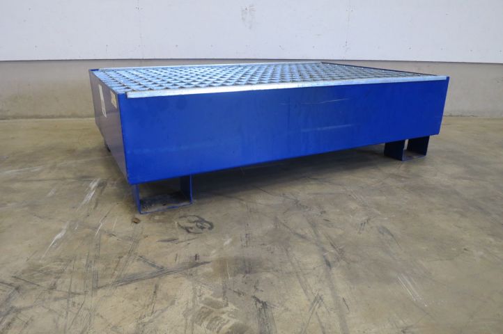 457858-2 Waste oil collection tray
