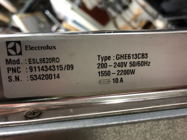 557542-5 Electrolux integrated dishwasher