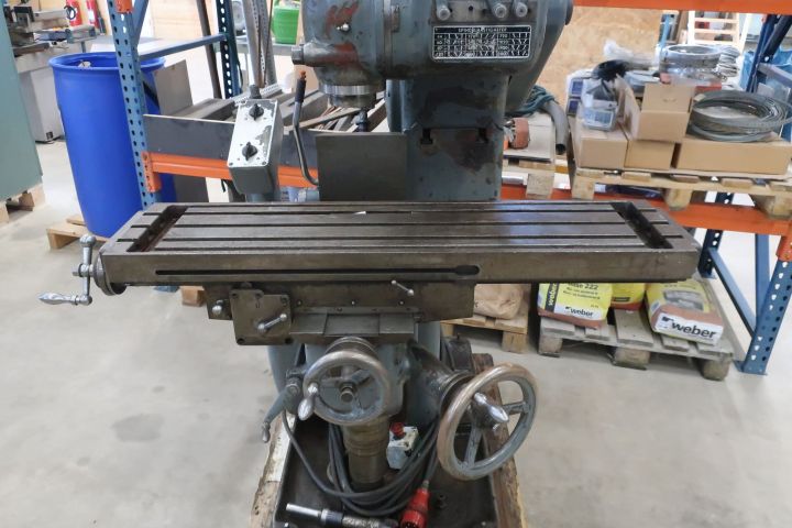 559026-5 Universal milling machine Abene