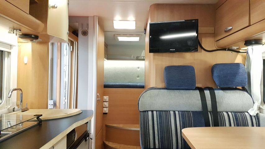 561950-12 Knaus BMR 600 Sport T1 -2007