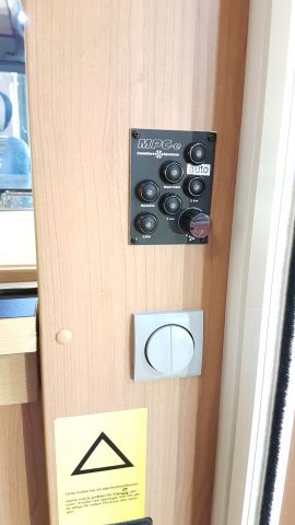 561950-22 Knaus BMR 600 Sport T1 -2007