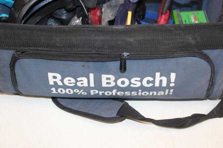 437374-6 Verktygsväska Bosch med innehåll