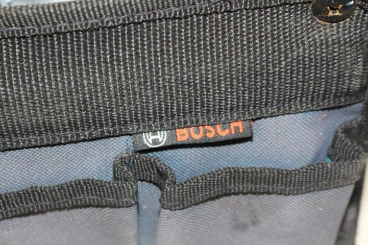 437374-8 Verktygsväska Bosch med innehåll
