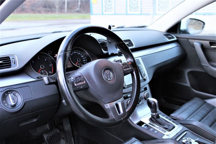 563061-5 Volkswagen Passat 2.0TDI 170 GT 4Motion Premium-12