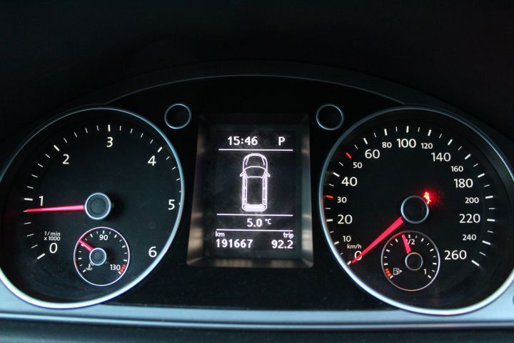 563061-6 Volkswagen Passat 2.0TDI 170 GT 4Motion Premium-12