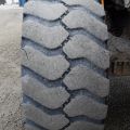 563333-18 Wheel loader Volvo L180F -07 incl. bucket