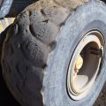 563334-12 Wheel loader Volvo L180E -05 incl. bucket