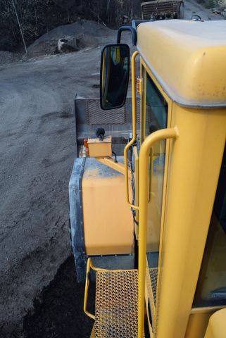 563334-35 Wheel loader Volvo L180E -05 incl. bucket