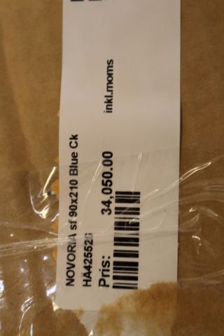 558740-3 Plush bed, Hästens, Novoria SF, 90x210, Blue ck