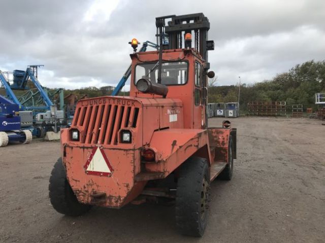 554887-7 Truck / Counterbalanced Truck AB LJUNGBYTRUCK LT10-761 S -74