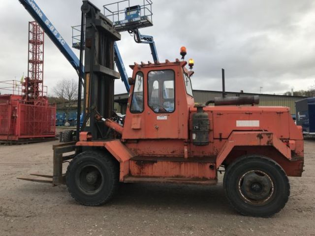 554887-10 Truck / Counterbalanced Truck AB LJUNGBYTRUCK LT10-761 S -74