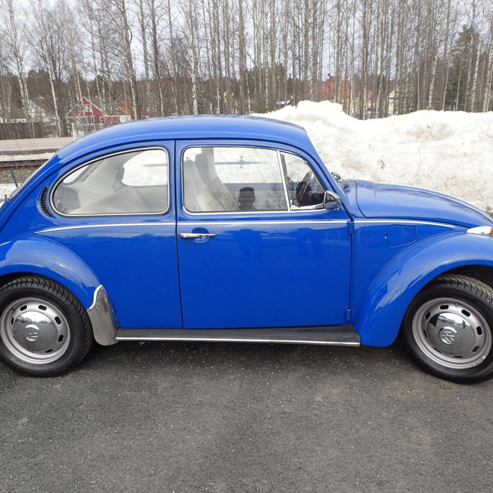 519886-2 VW 1300-S Bubbla regnr CCP748