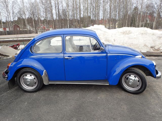 519886-2 VW 1300-S Bubbla regnr CCP748