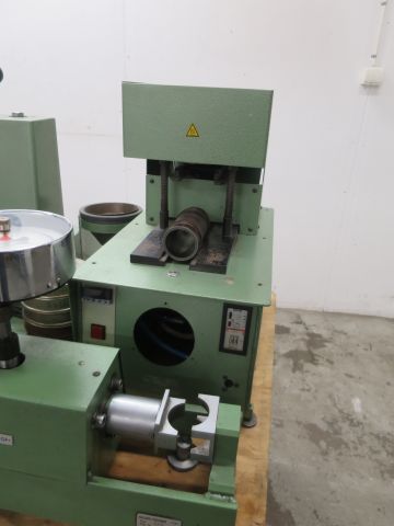 561442-8 Sand test equipment