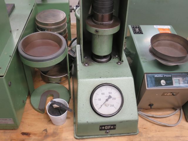 561442-11 Sand test equipment