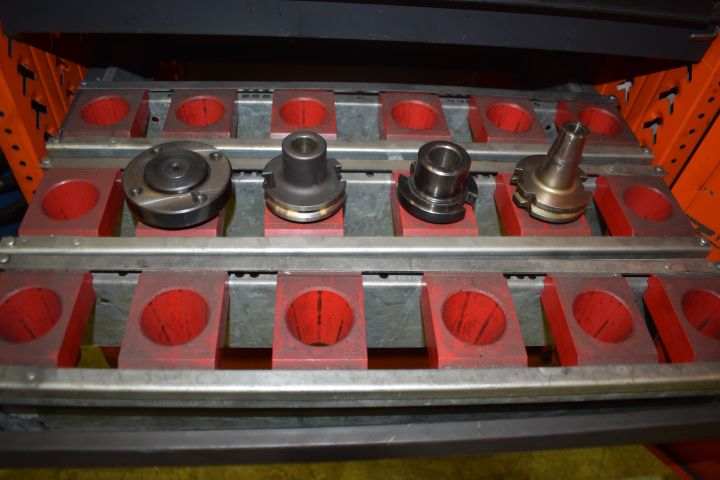 287321-15 Machining machine Mazak VTC 300C