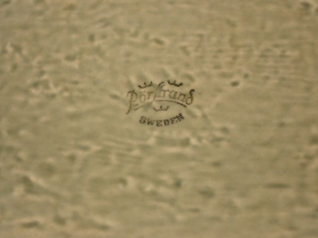 466841-5 Older tube beach porcelain 15 parts.