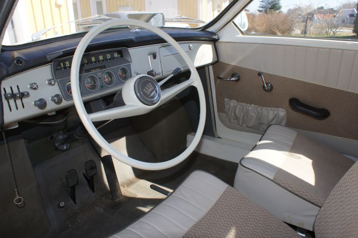 339549-15 Saab 96 DE LUXE - 61 (820 mil)