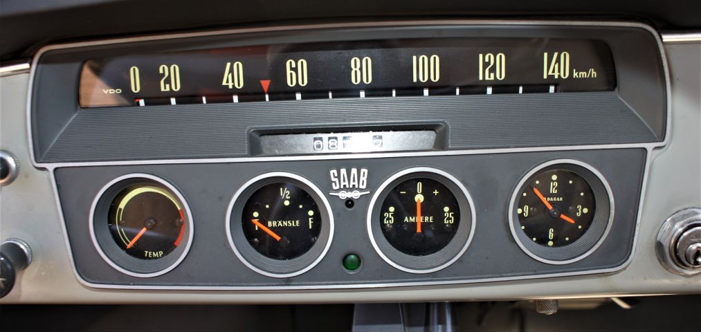 339549-19 Saab 96 DE LUXE - 61 (820 mil)