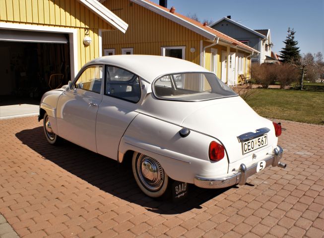 339549-8 Saab 96 DE LUXE - 61 (820 mil)
