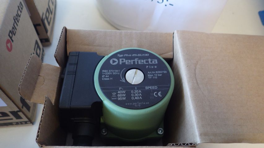 451353-2 Perfecta circulation pump