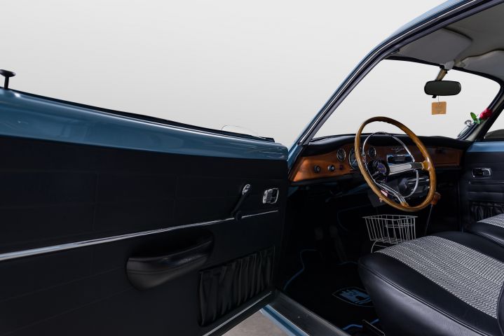 566870-29 Volkswagen Karmann-Ghia 1500 -1969