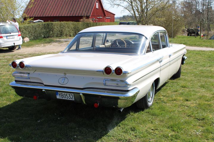 567032-9 Pontiac Catalina -60