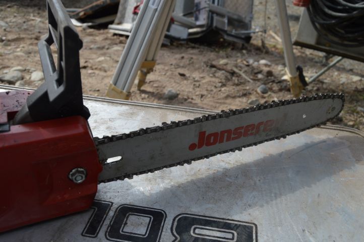 492941-4 Chainsaw Jonsered CS 2121 EL