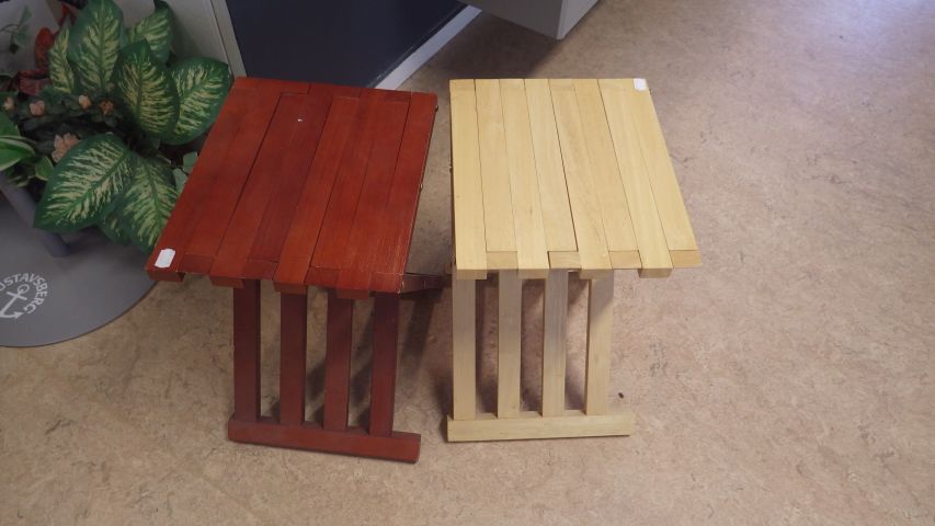 451399-1 Wooden pallets