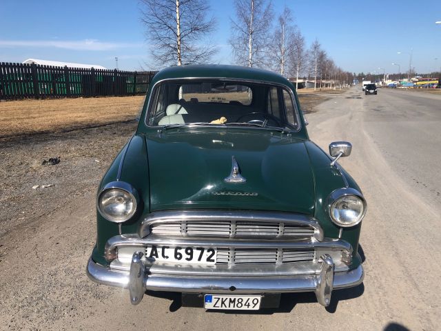 519484-11 Morris Oxford -58 Green #New images #