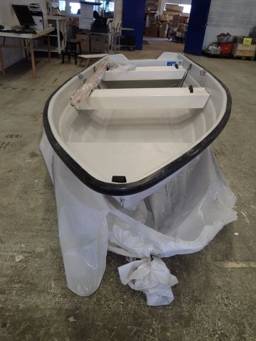 521230-3 Plastic boat Sandström Basic 380 NY