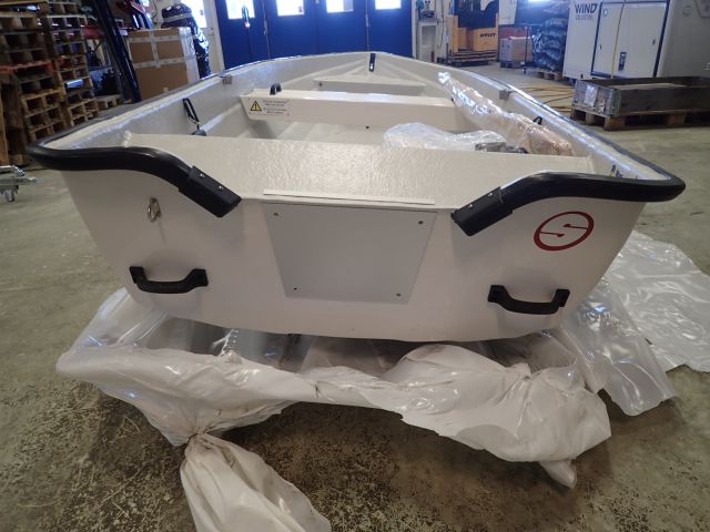 521230-7 Plastic boat Sandström Basic 380 NY