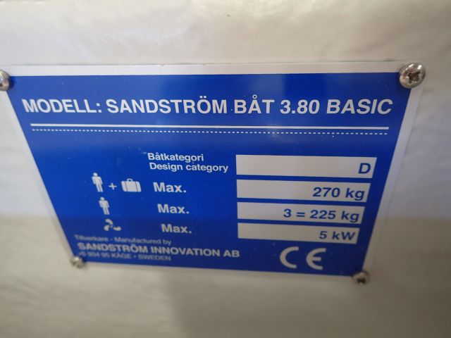 521230-15 Plastic boat Sandström Basic 380 NY