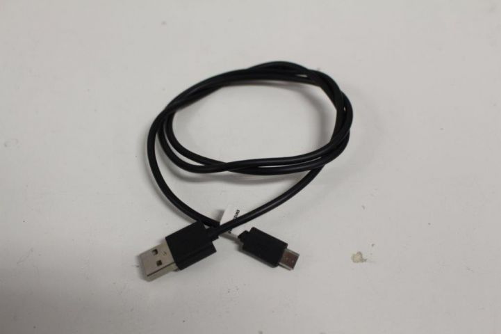 437377-13 2 mobile phones Sony Xperia