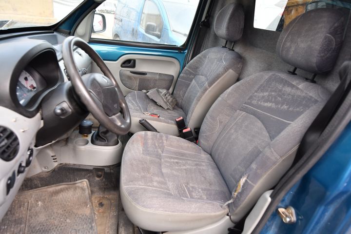568466-10 RENAULT KANGOO -2004 rope object