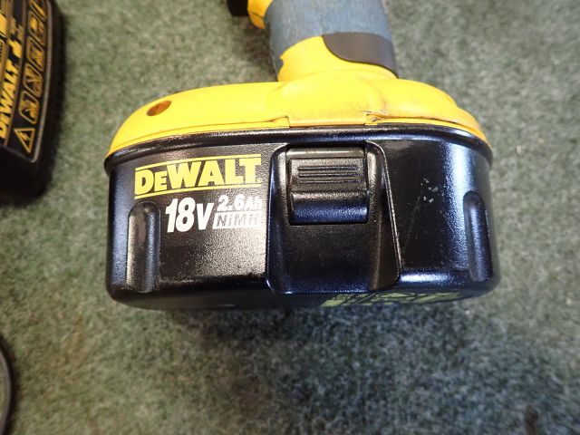 549077-7 Silicone sprayer DeWalt DC547