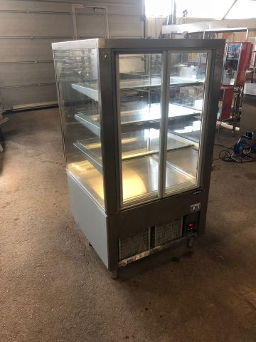 568735-4 Sandwich / drink rinse ACCONA from 2009 which has open face to customer for self-sufficiency