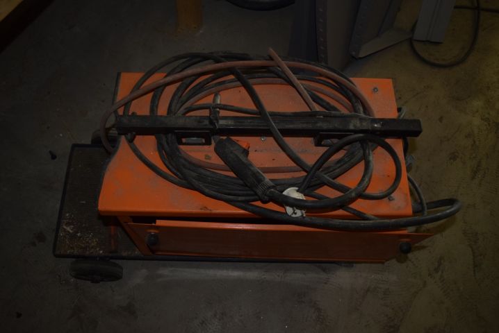 519033-4 Me / Magsvets AGA Viking Mig