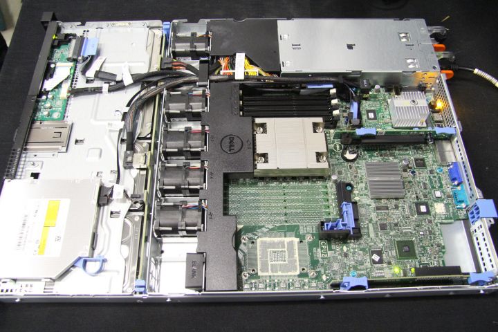 557967-9 2pcs Dell PowerEdge Rack Server R320 -12