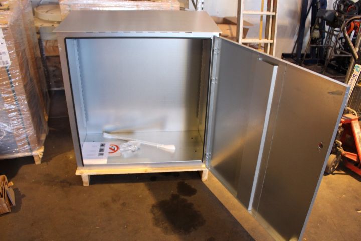 545189-3 Gas locker, Outdoor use, H1050, New