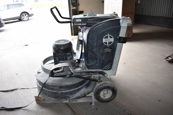 569216-8 Radio controlled concrete grinder HTC 950 RX -06