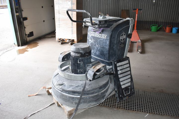 569216-10 Radio controlled concrete grinder HTC 950 RX -06