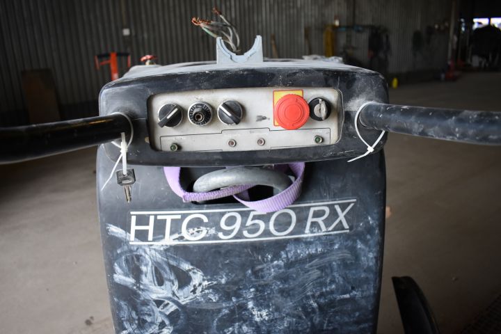 569216-12 Radio controlled concrete grinder HTC 950 RX -06