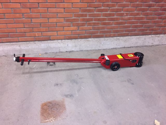 569324-7 Red Tool - Pneumatic Jack 50 Ton & 2 pcs Jack stands 15 Ton - New