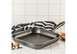 569330-3 Grillpanneset 28 cm Black  12 st