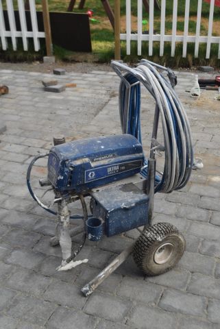 572663-2 Electric high pressure sprayer Graco Ultra Max II 795 Premium with Tempspray heating hose